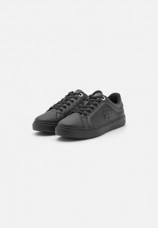 Tommy Hilfiger CASUAL CUPSOLE Trainers triple black CASUAL CUPSOLE Кроссовки тройной черный