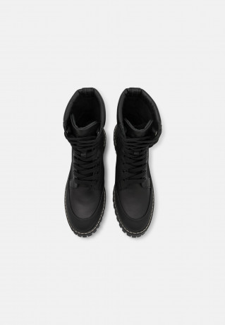 Tommy Hilfiger CASUAL LACE UP BOOT Lace-up ankle boots black CASUAL LACE UP BOOT Ботильоны на шнуровке черный