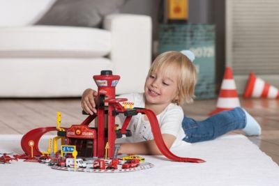 Majorette Creatix Rettungsstation + 5 Fahrzeuge Спасательная станция Creatix + 5 автомобилей